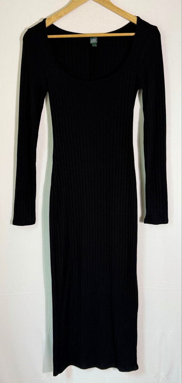 Wild Fable Black Ribbed Knit Maxi Dress Long Sleeve Scoop Neck Side Slit Size S